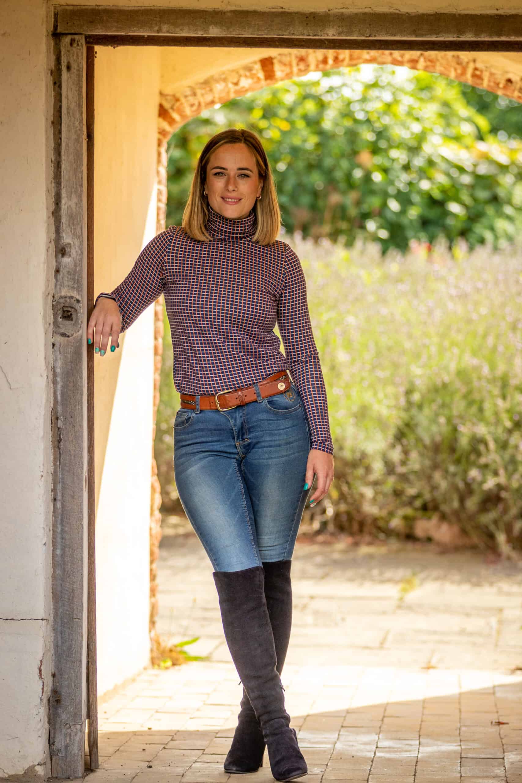 Ginger & Jardine Ladies Cosy Roll Neck Navy & Burnt Orange - Image 3