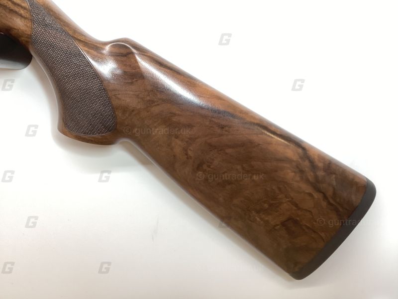 Beretta 12 gauge 687 500 Le Field - Image 2