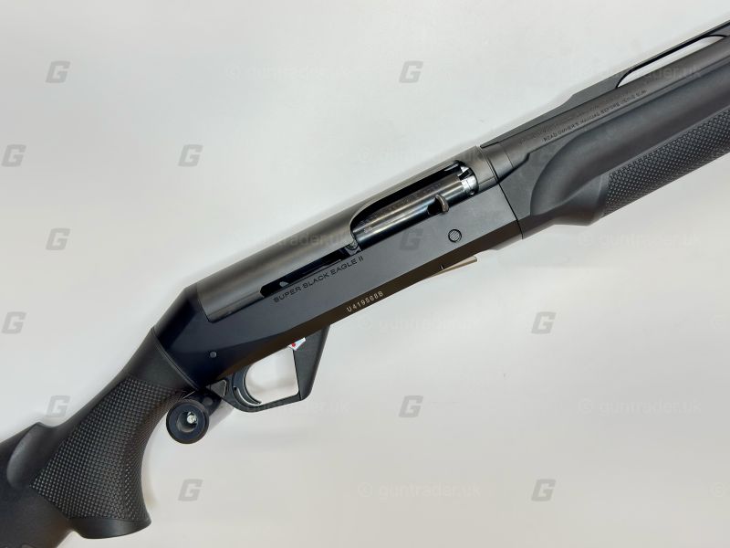 Benelli 12 gauge Super Black Eagle II