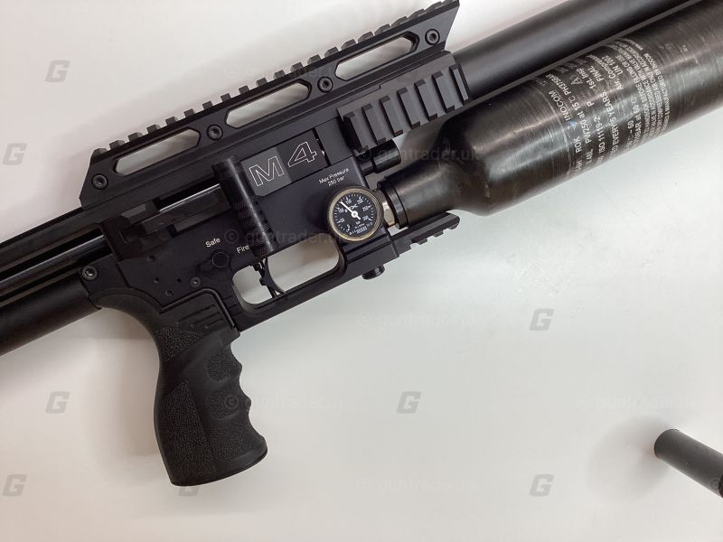FX .22 Impact Black M4